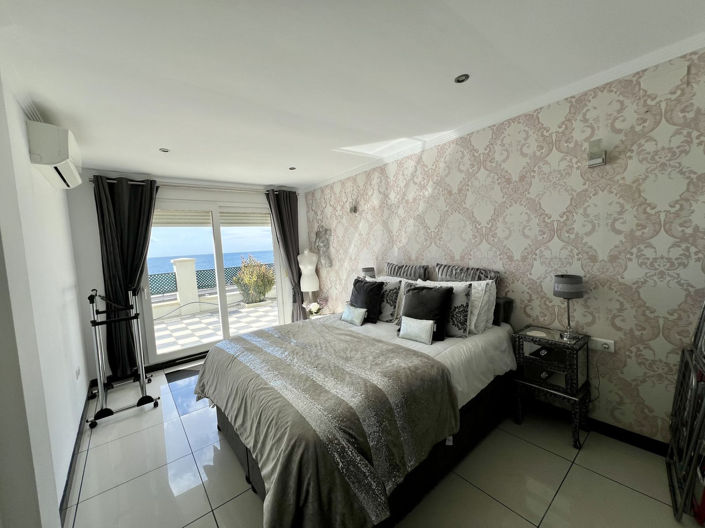 Image No.39-5 Bed Villa for sale