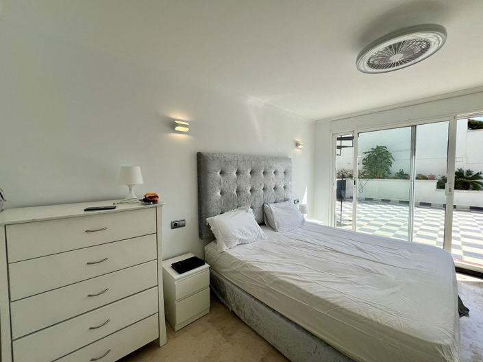 Image No.40-5 Bed Villa for sale