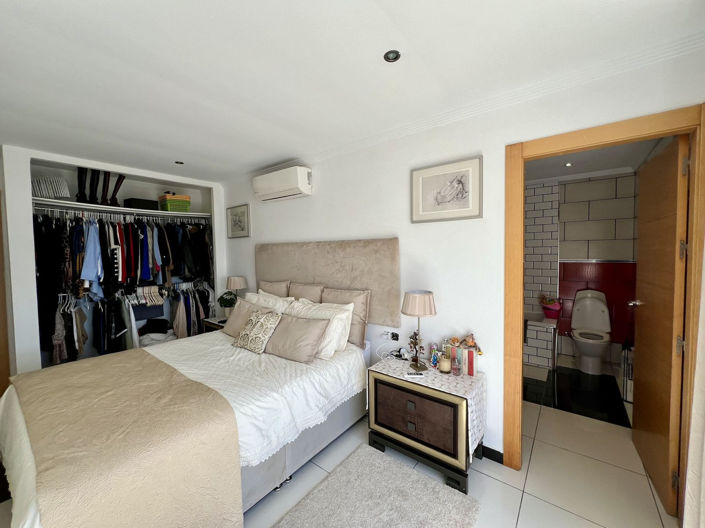 Image No.43-5 Bed Villa for sale