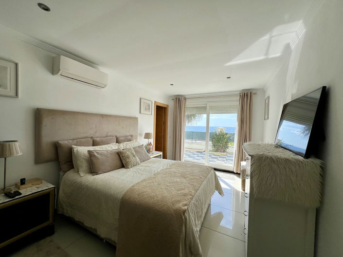 Image No.44-5 Bed Villa for sale