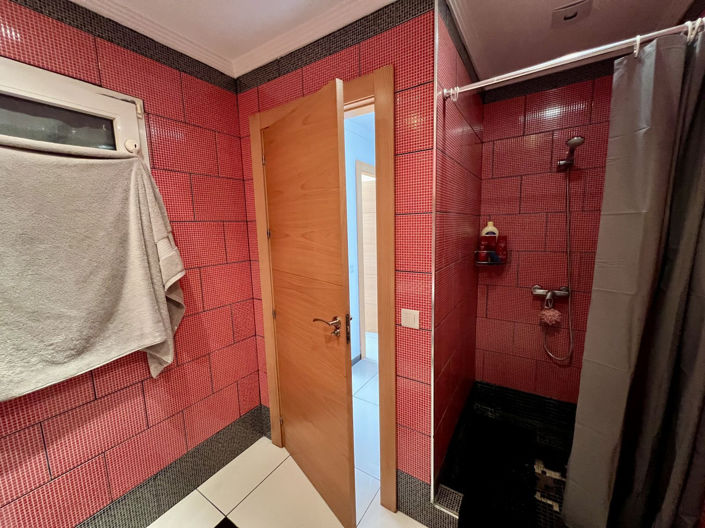 Image No.47-5 Bed Villa for sale