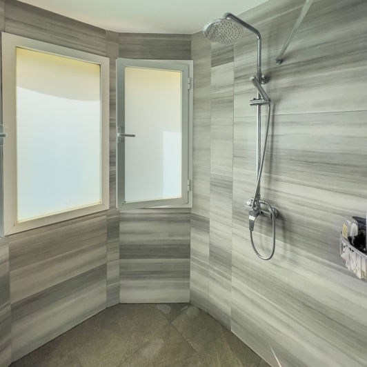 Image No.18-4 Bed Villa for sale