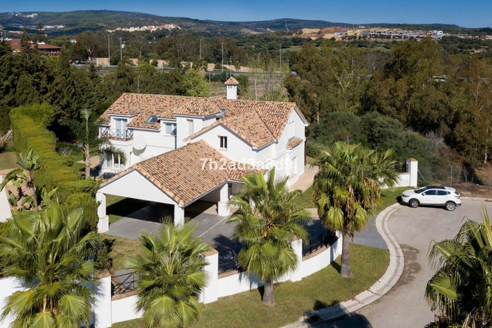 Image No.2-Villa de 6 chambres à vendre à Malaga