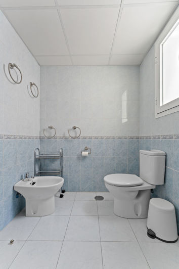 Image No.16-3 Bed Apartment for sale