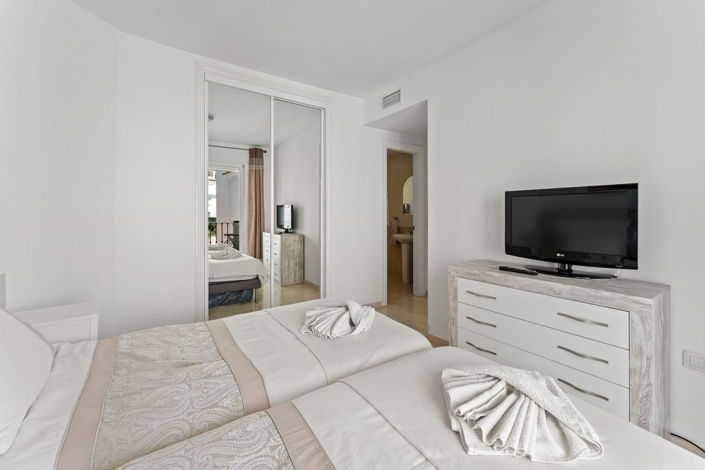 Image No.22-3 Bed Apartment for sale