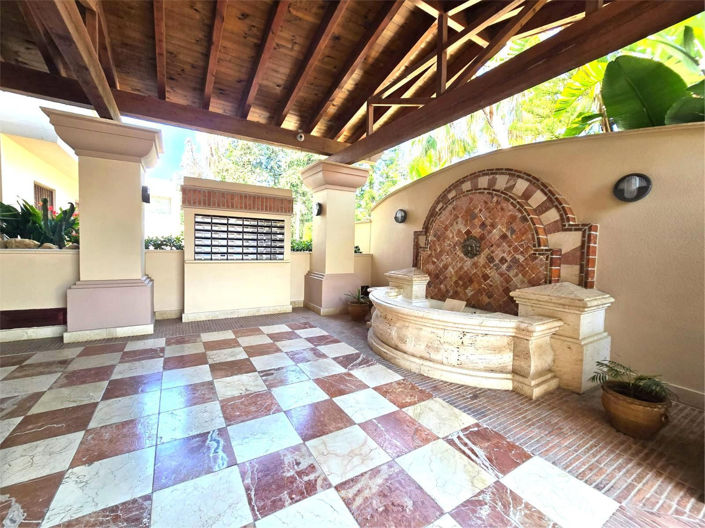 Image No.42-2 Bed Apartment for sale