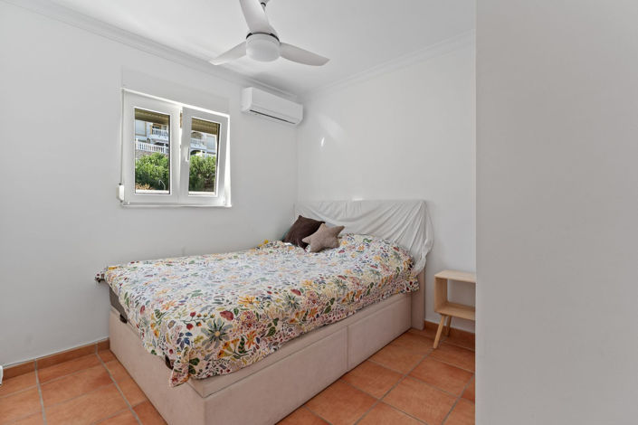 Image No.25-3 Bed Townhouse for sale