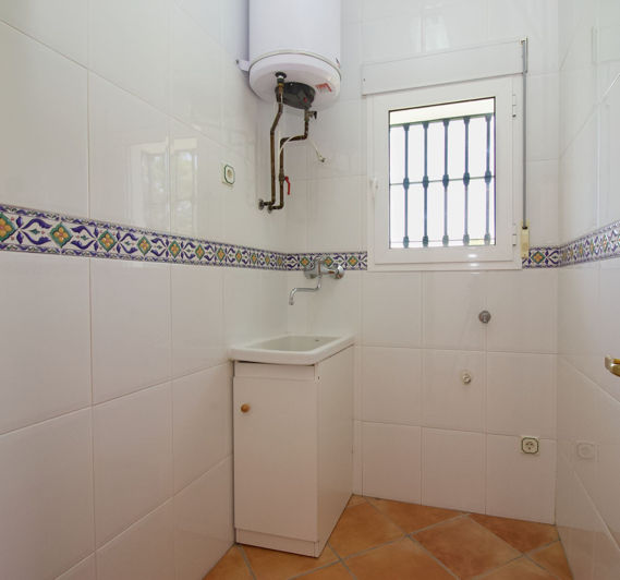 Image No.35-3 Bed Villa for sale