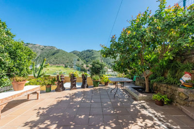 1-7980e48d732b6fc85c14b43b94d2aa54