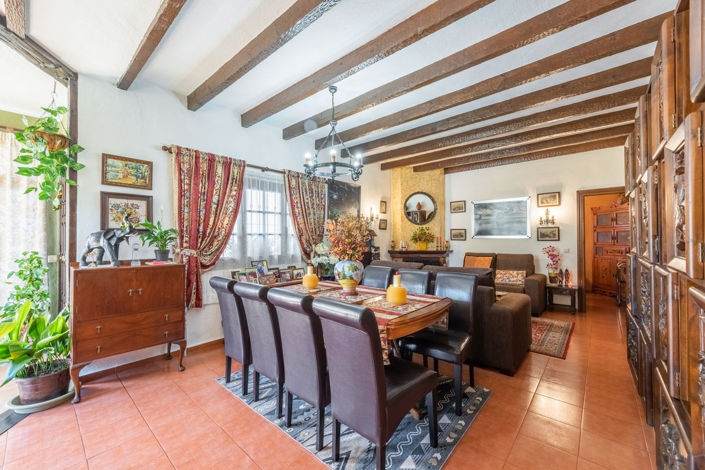 Image No.8-3 Bed Apartment for sale