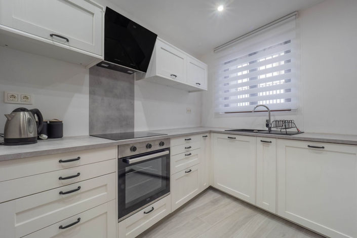 Image No.8-3 Bed Townhouse for sale