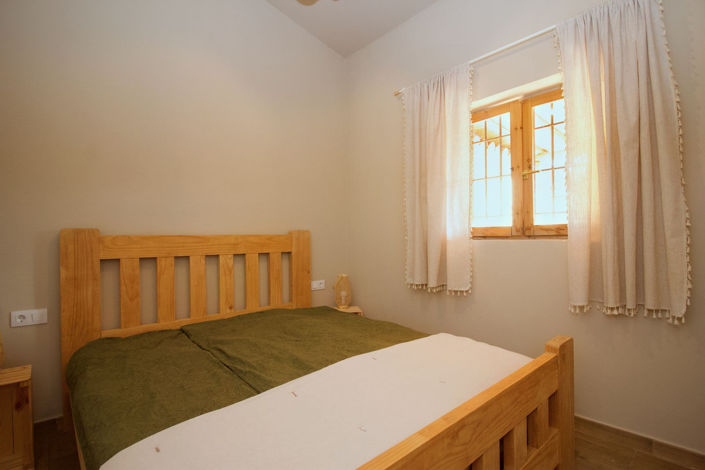 Image No.32-5 Bed Finca for sale