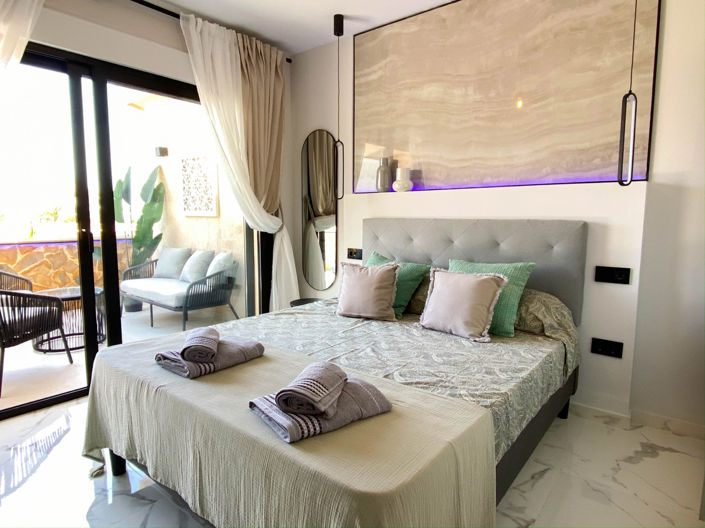 Image No.18-2 Bed Apartment for sale