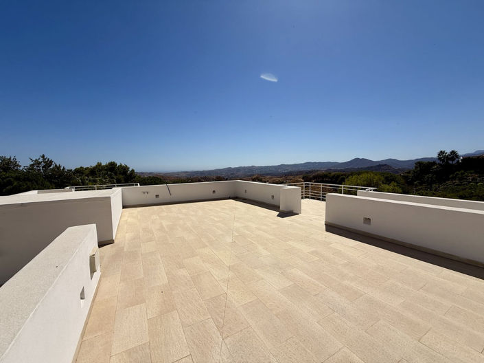 Image No.15-4 Bed Villa for sale