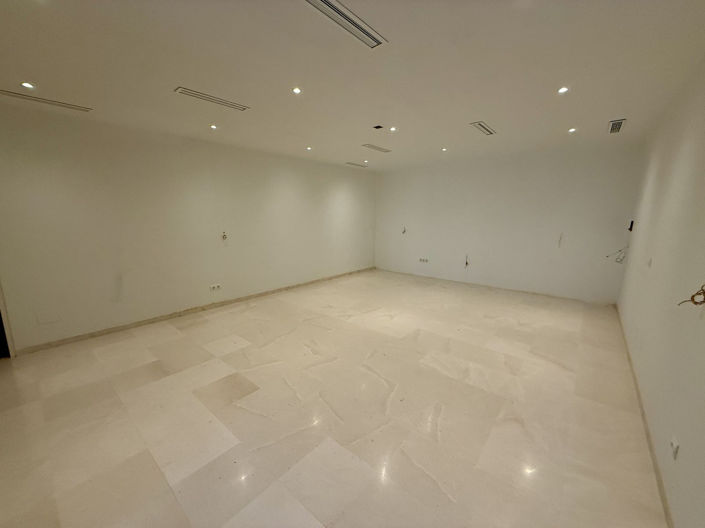 Image No.37-4 Bed Villa for sale