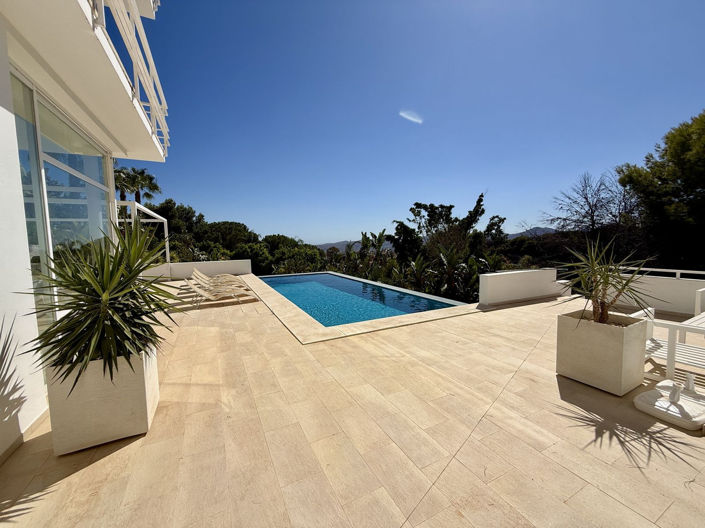 Image No.45-4 Bed Villa for sale