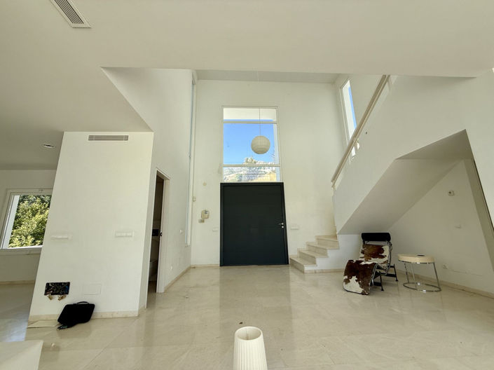 Image No.6-4 Bed Villa for sale