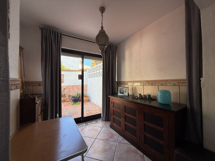 Image No.18-3 Bed Villa for sale