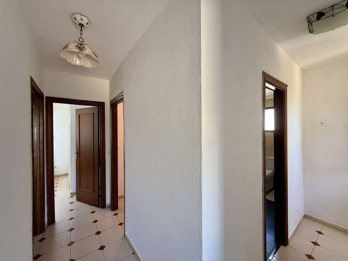 Image No.28-3 Bed Villa for sale