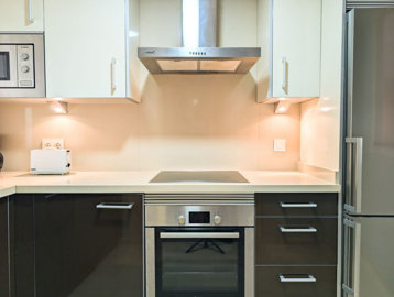 10-bb915d1cb19341576dcdc994b81ab9c5