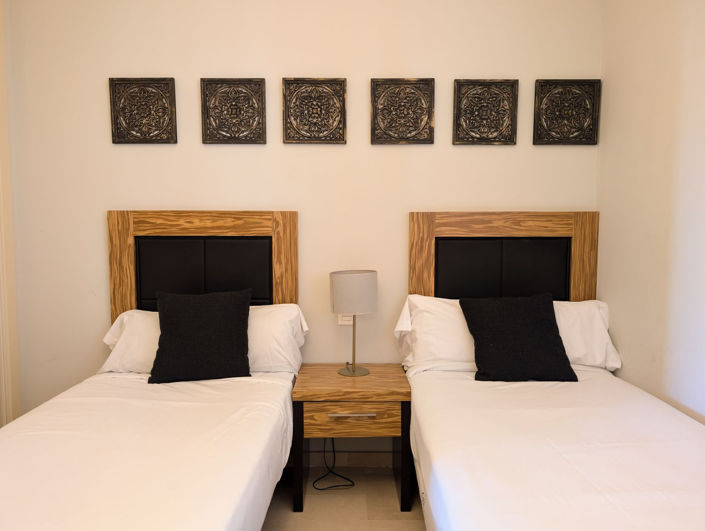 Image No.20-2 Bed Apartment for sale