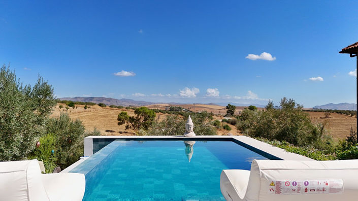 Image No.3-2 Bed Villa for sale