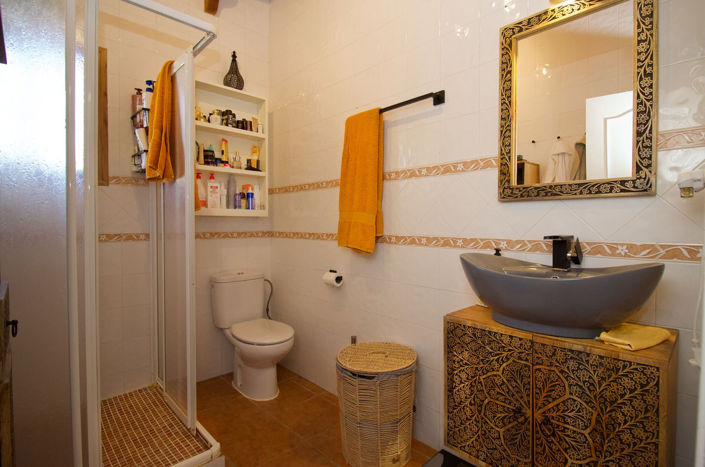 Image No.35-2 Bed Villa for sale