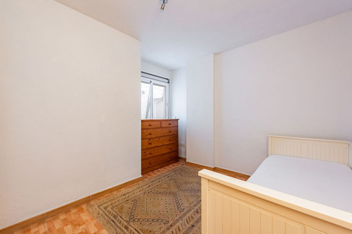 Image No.12-1 Bed Apartment for sale