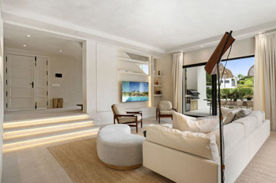 7-aa4cc561180b369757c0bb4af9886cd3