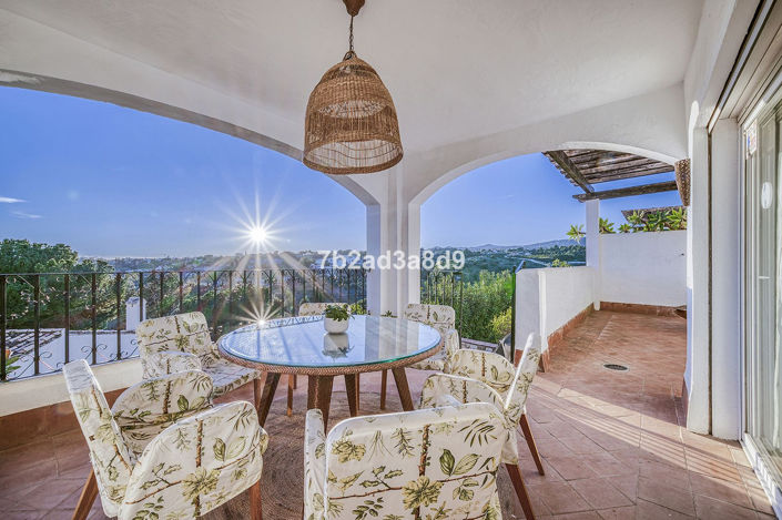 Image No.15-5 Bed Apartment for sale