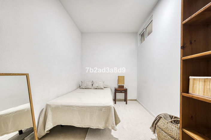 Image No.34-5 Bed Apartment for sale