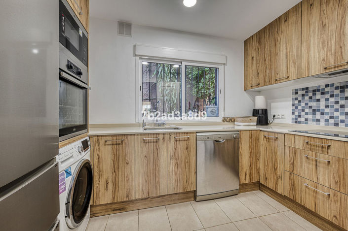 Image No.6-5 Bed Apartment for sale