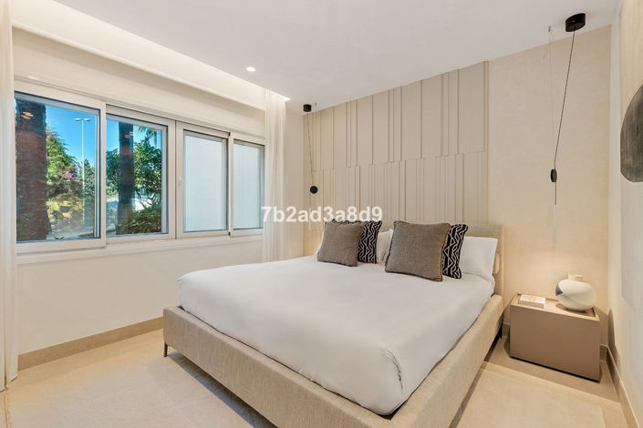 Image No.16-3 Bed Apartment for sale