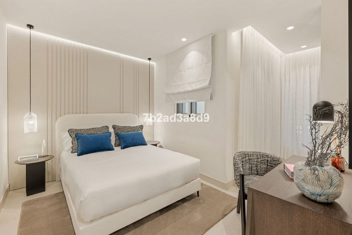 Image No.17-3 Bed Apartment for sale