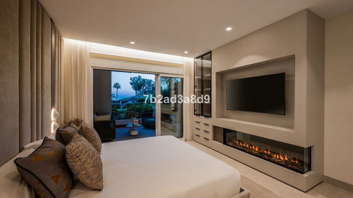 Image No.27-3 Bed Apartment for sale