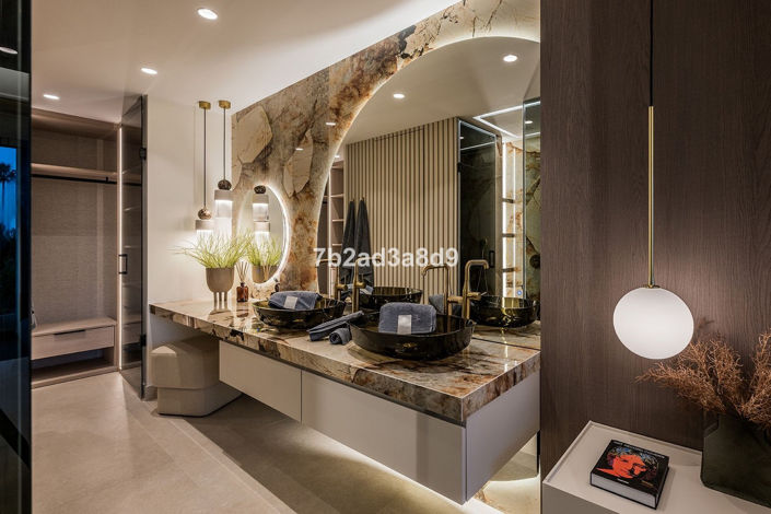 Image No.31-3 Bed Apartment for sale