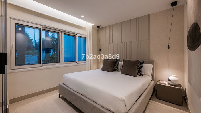 Image No.33-3 Bed Apartment for sale