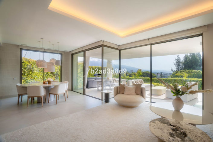 Image No.4-3 Bed Villa for sale