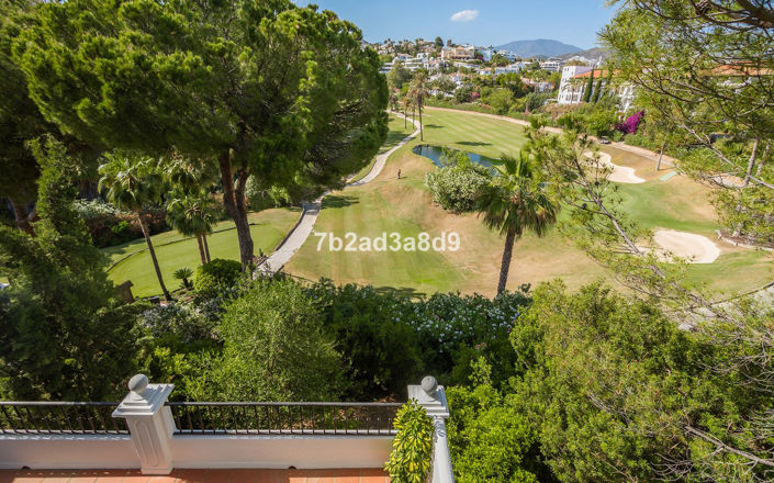 Image No.29-4 Bed Townhouse for sale