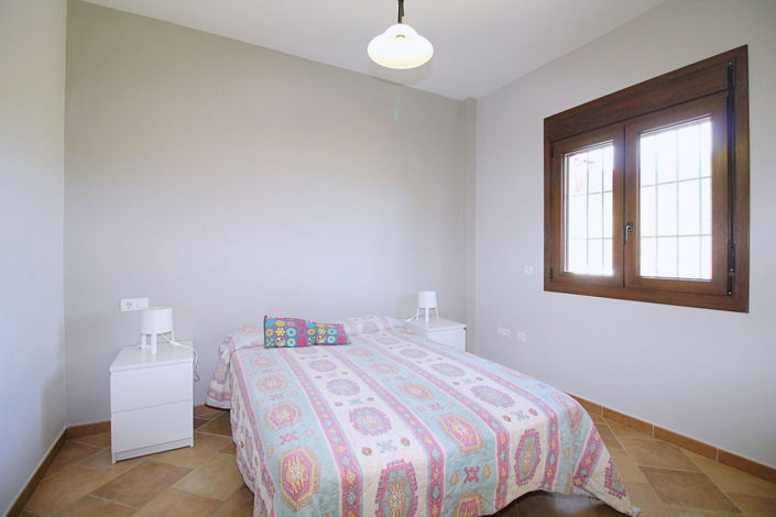 Image No.31-5 Bed Finca for sale