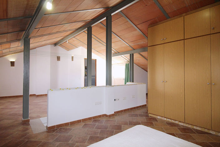 Image No.48-5 Bed Finca for sale