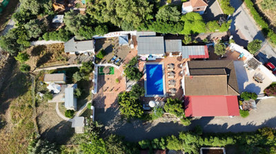 10-bb915d1cb19341576dcdc994b81ab9c5