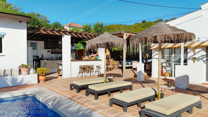 Image No.3-4 Bed Villa for sale