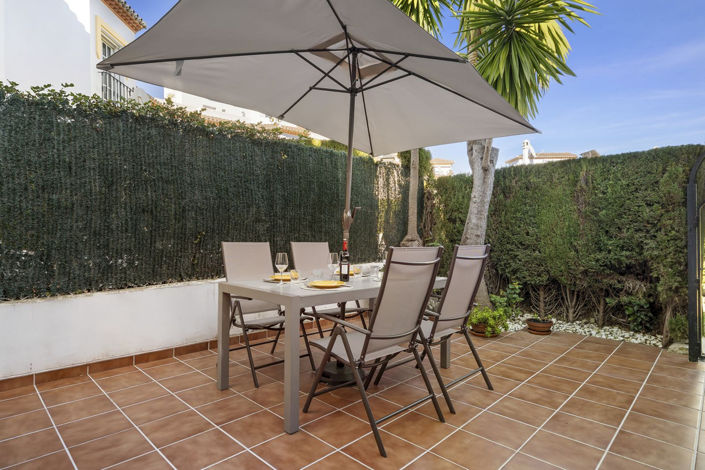 Image No.14-2 Bed Townhouse for sale