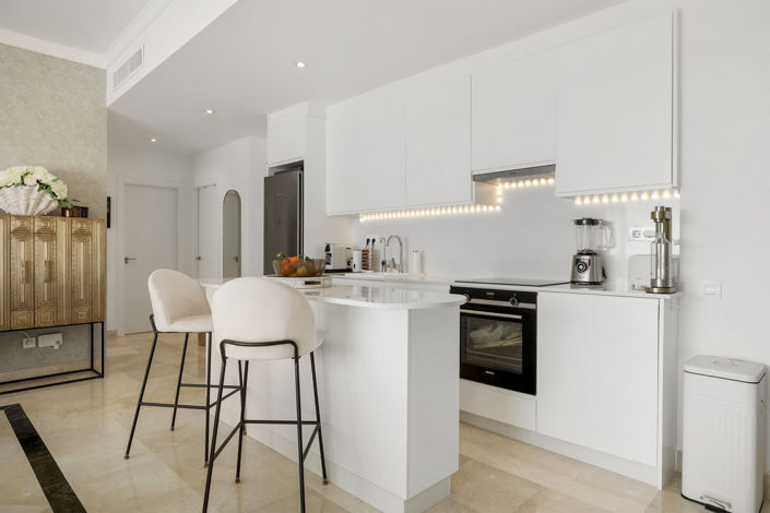 Image No.19-3 Bed Apartment for sale