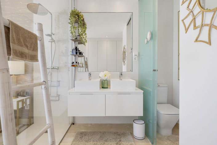 Image No.24-3 Bed Apartment for sale