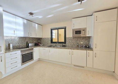 4-c23c0f86247804fa50226aecd8b0b2c8