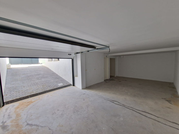 Image No.20-2 Bed Villa for sale