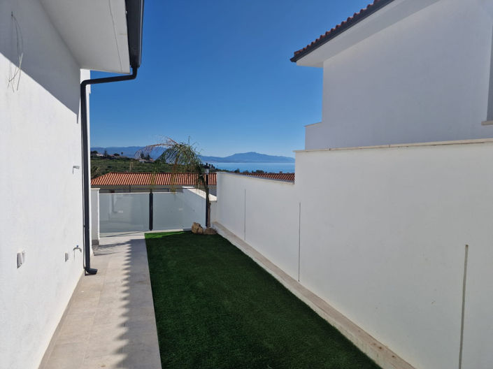 Image No.30-2 Bed Villa for sale