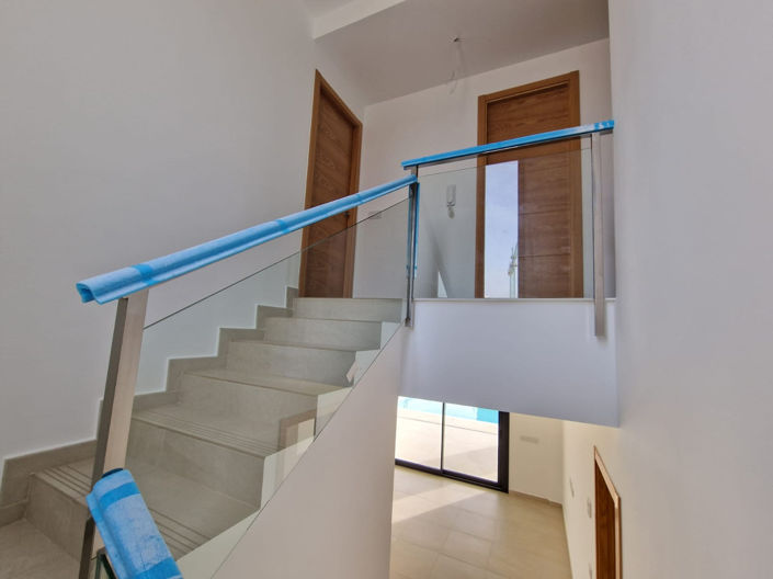 Image No.17-4 Bed Villa for sale